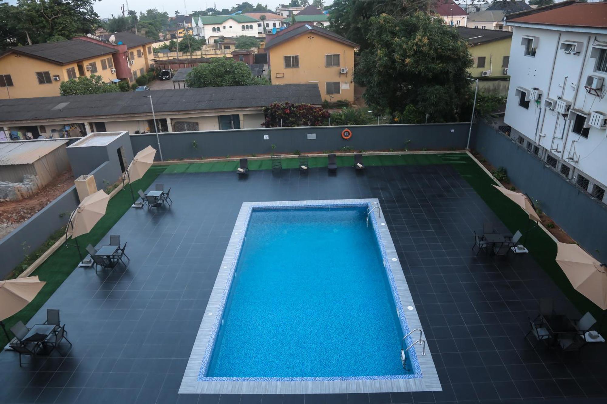 Bon Hotel Ikeja Residence Esterno foto