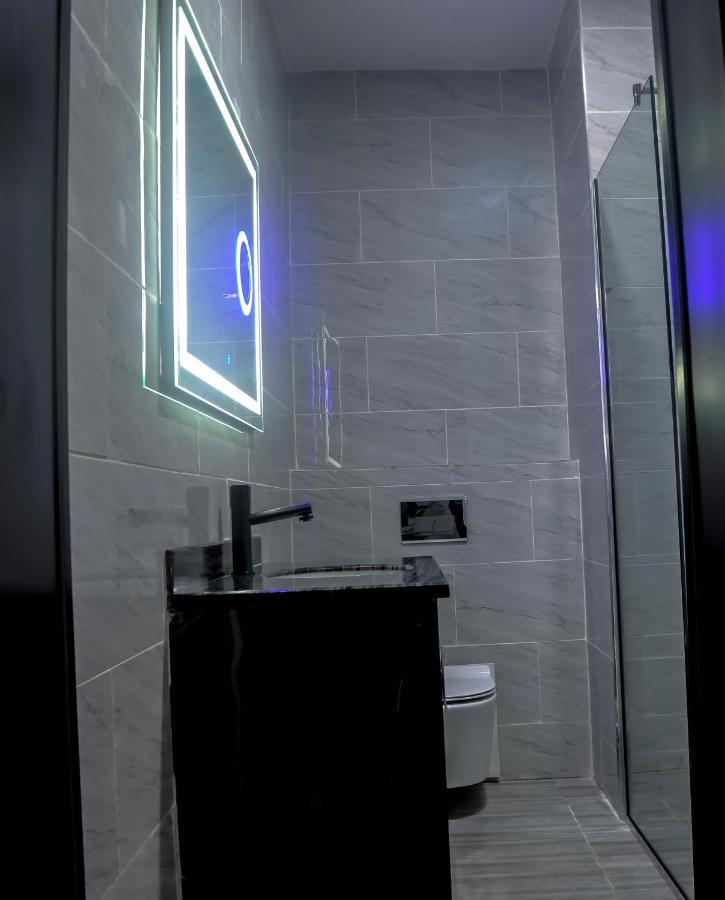 Bon Hotel Ikeja Residence Esterno foto